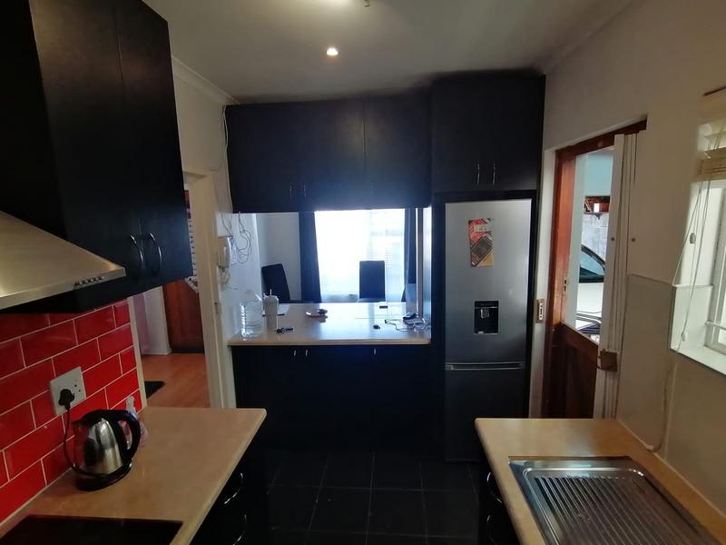 To Let 2 Bedroom Property for Rent in Pelikan Park Western Cape
